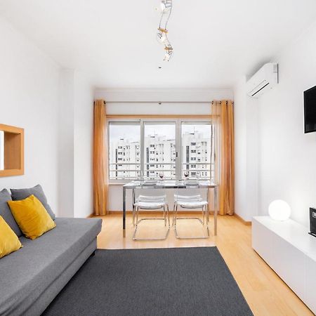 Lisboa, Cidade, Elegant Apartment With Air Cond, Free Wifi And Near Metro, By Ig Kültér fotó