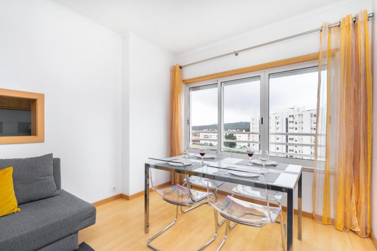 Lisboa, Cidade, Elegant Apartment With Air Cond, Free Wifi And Near Metro, By Ig Kültér fotó